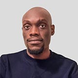 Headshot of Olasunkanmi Oyolola